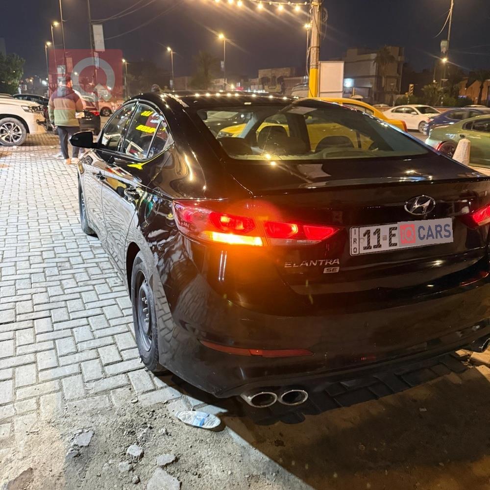 هیوندای ئەلەنترا